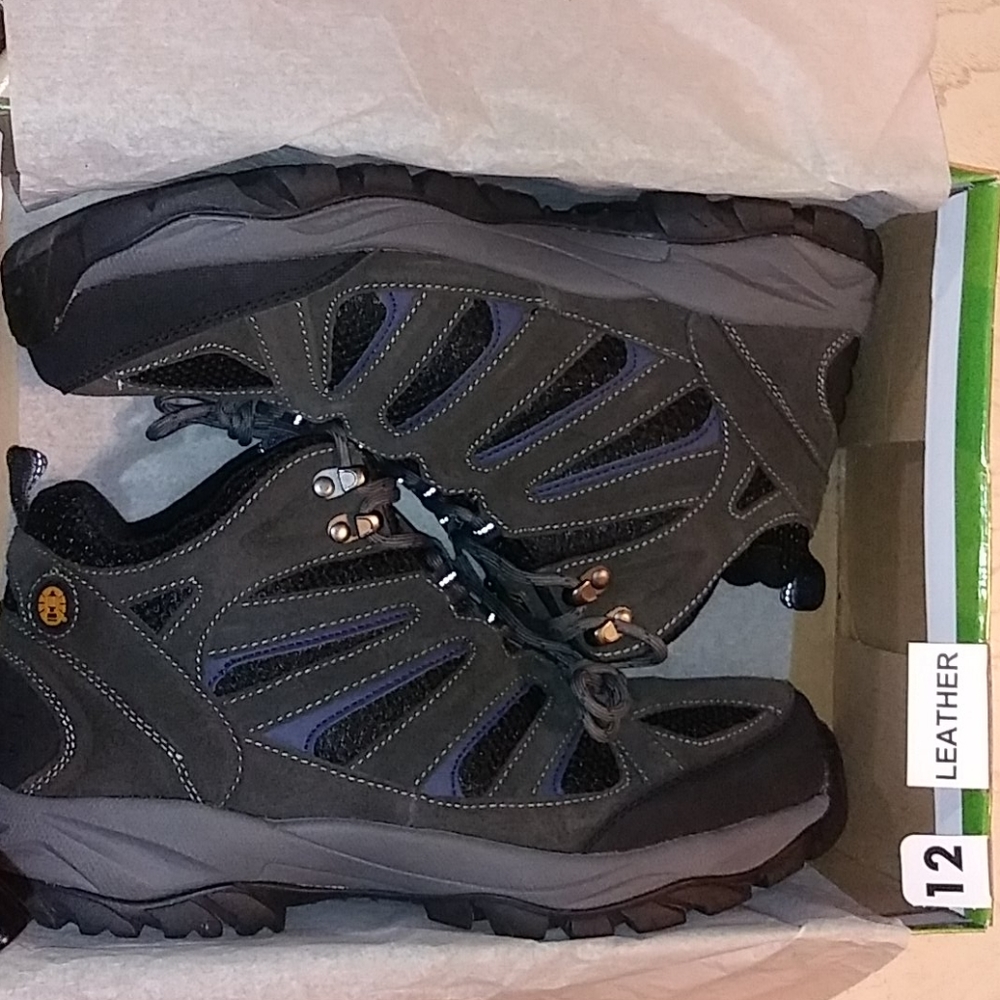 Men's hiking boots
